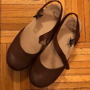 Dansko brown sandal clogs